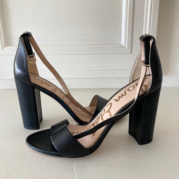 NWOT Sam Edelman Anthropologie Yaro Black Leather Ankle Strap Heels Sz 9 - Picture 1 of 7